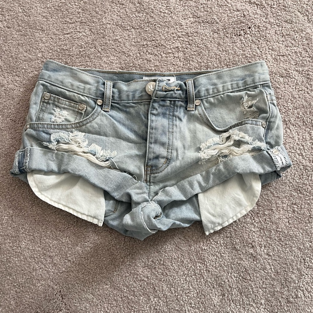 One Teaspoon Distressed Bandit Shorts